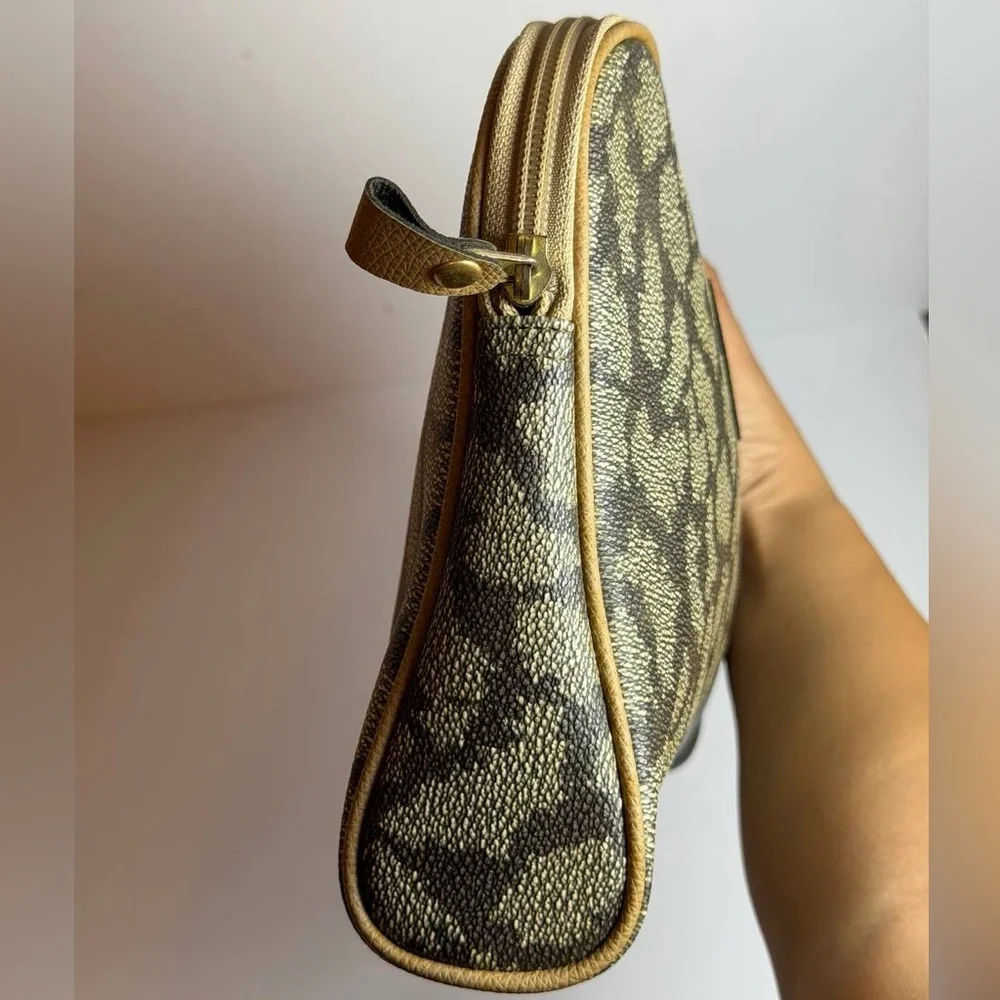 Vintage Yves Saint Laurent Giraffe Print Pouch PVC Coated Canvas Clutch - Picture 5 of 11